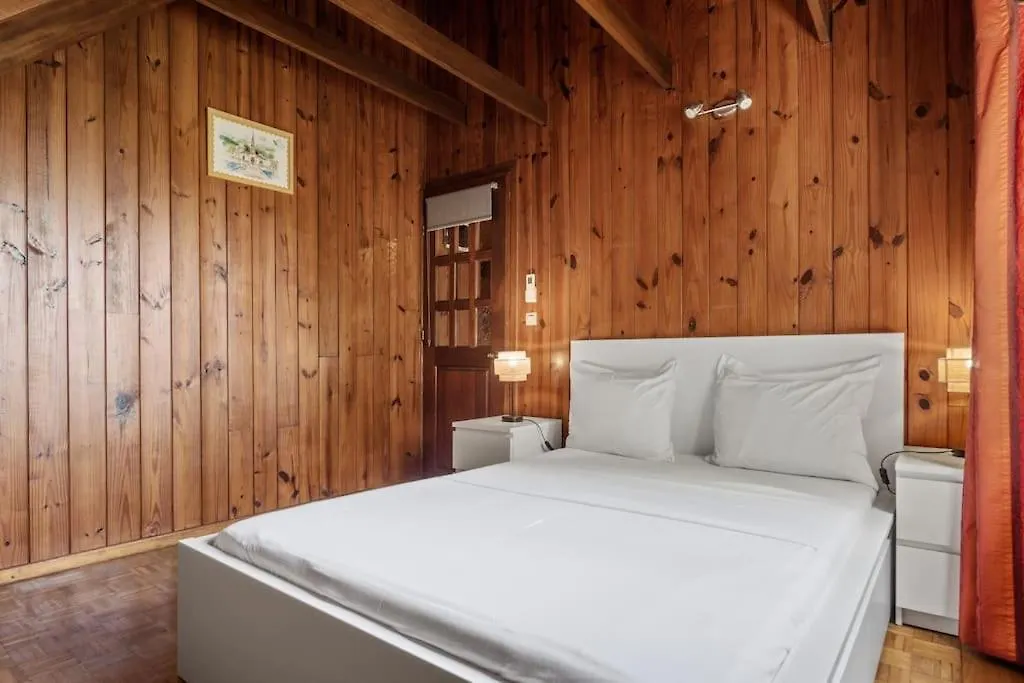 Chalet Flambwayan, Quiet, Peaceful And Well Located Les Anses-d'Arlets Villa